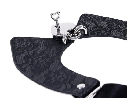Heartbound Lace Day Collar - Black