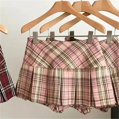 Vintage Plaid Mini Skirt – Preppy Y2K Style, Pleated & Flirty